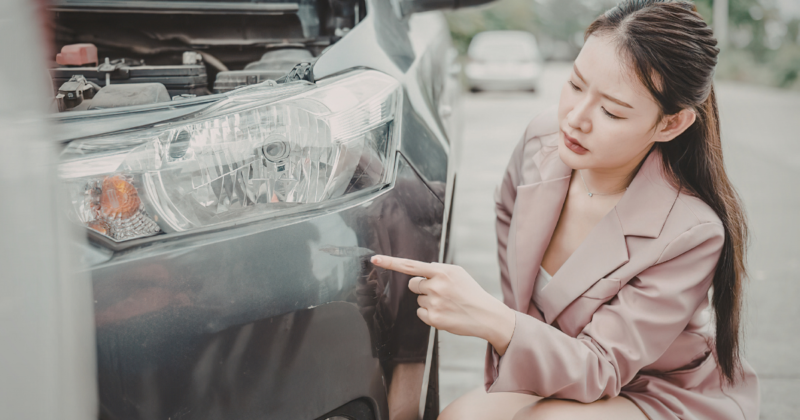 バンパーのこすりキズ 修理費用の目安